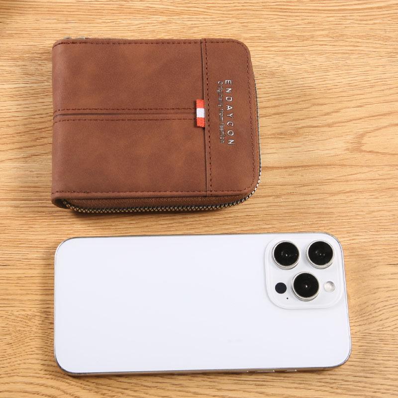 Men's Retro Casual Short Zipper Wallet with Buckle