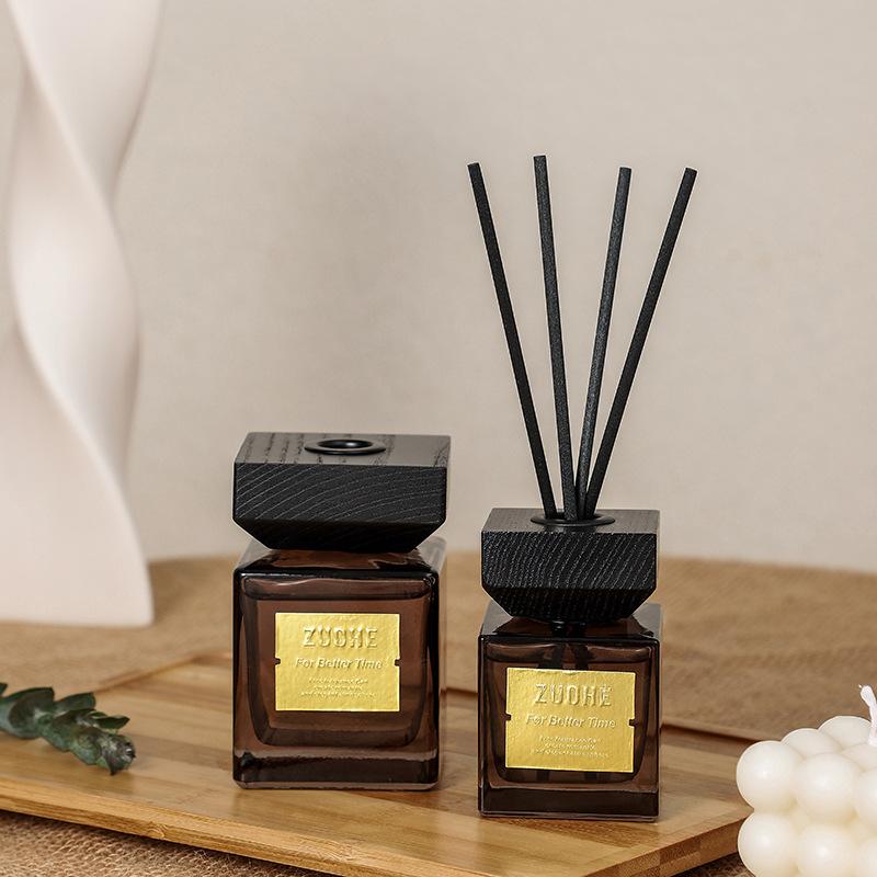 Square Bottle Wooden Cover Aromatherapy Oil Furnishing Articles Home Hotel Room Perfume Fragrance Toilet Inside The Bedroom Toilet Deodorant