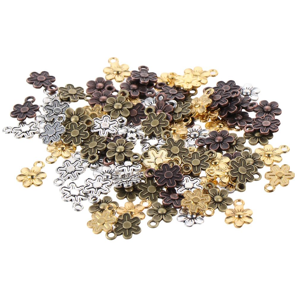 

Gold Cute Small Flower Alloy Flowers Pendant Accessories Little Flowers Necklace
