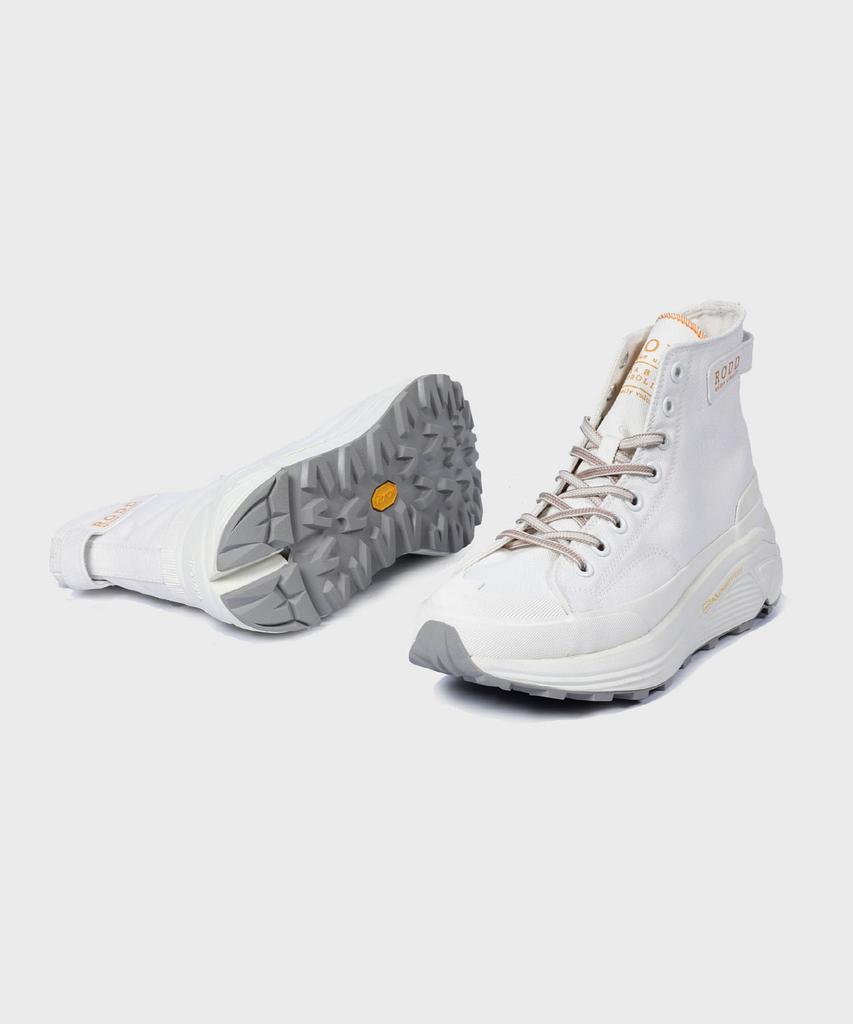 Rodd Abler Rolling_White