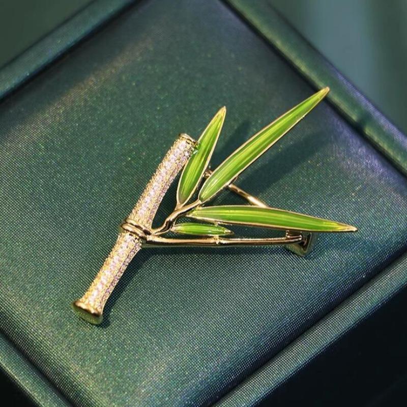 Fashionable Butterfly Enamel Gemstone Brooch, Anti-exposure Pin for Women, Metal Button To Fix Clothes, Wedding Party Gift