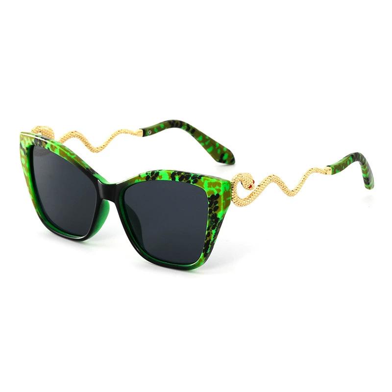 Retro Spirit Snake UV Resistant Glasses, Metal Frame Protective Glasses, Sunscreen and Sunshade Glasses, Safety Goggles