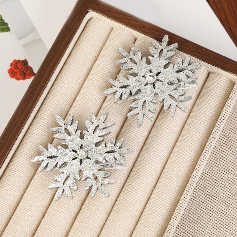 4Christmas Hair Clip Set With Snowflake and Fruit Designs Red Hairpins For Women Girls Holiday Party Accessories
