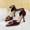 Scarpe con tacco – Scarpe con tacco