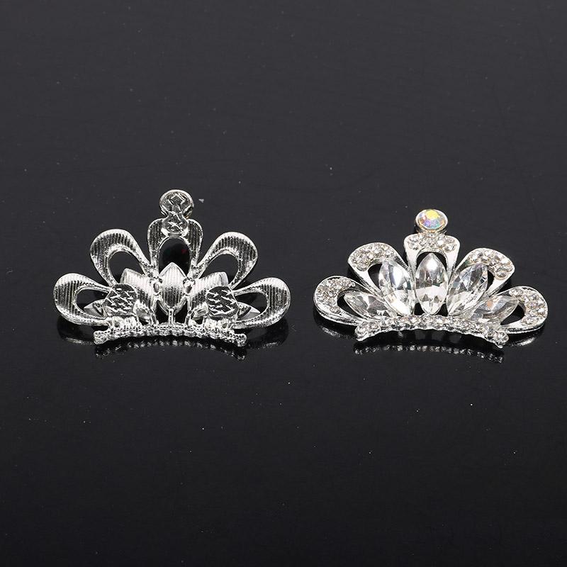 2018New 30Pcs Crystal Horse Eye Crown Rhinestone Buttons for DIY Accessoriess or DIY Phone Case Decoration BD50
