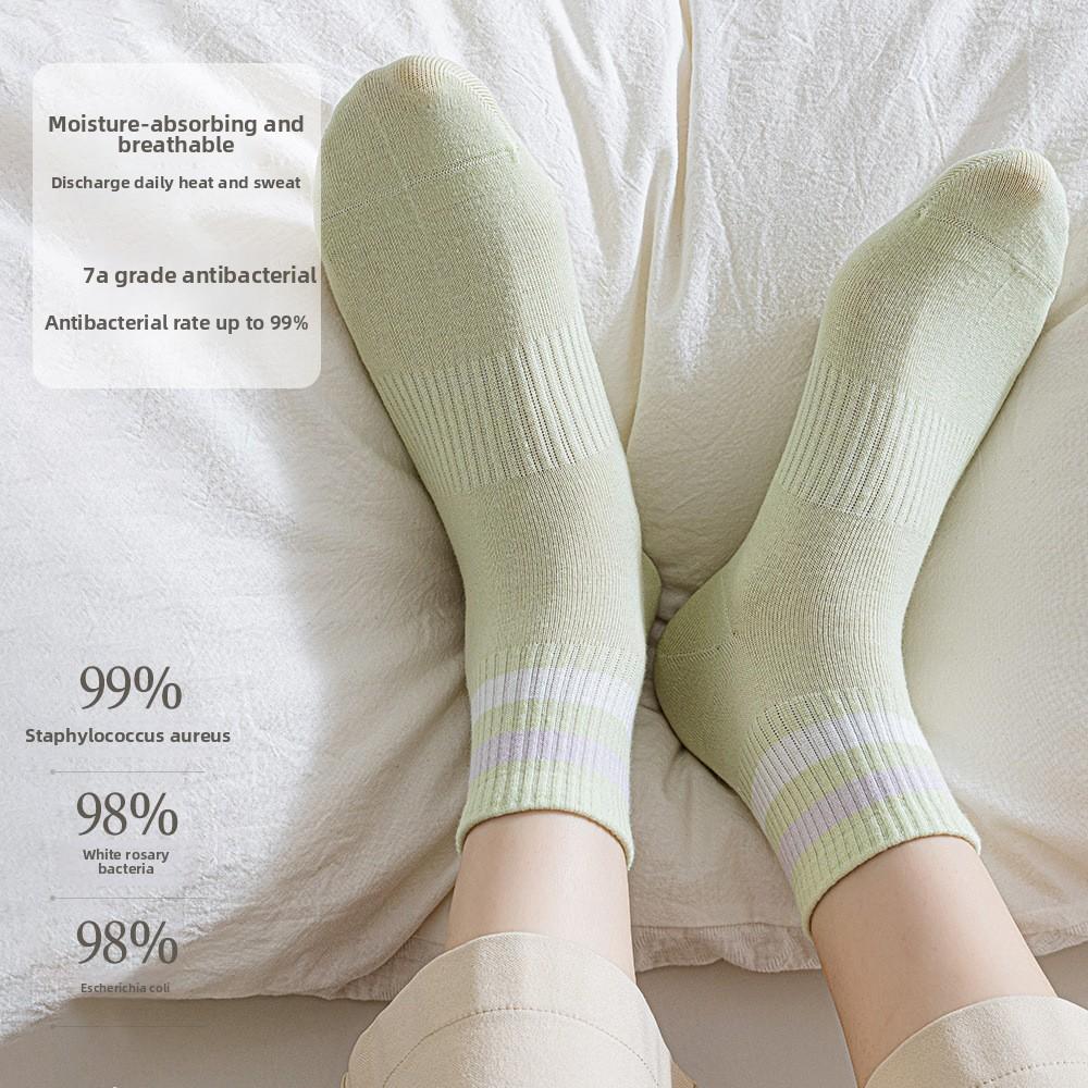 5 Pairs of Female Spring and Summer Leisure Sports Wear A Trend In Tube Socks