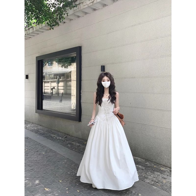 Kumikumi New Chinese Embroidery Sling Dress Women Summer Seaside Holiday Style High Waist Slimming White Long Dress