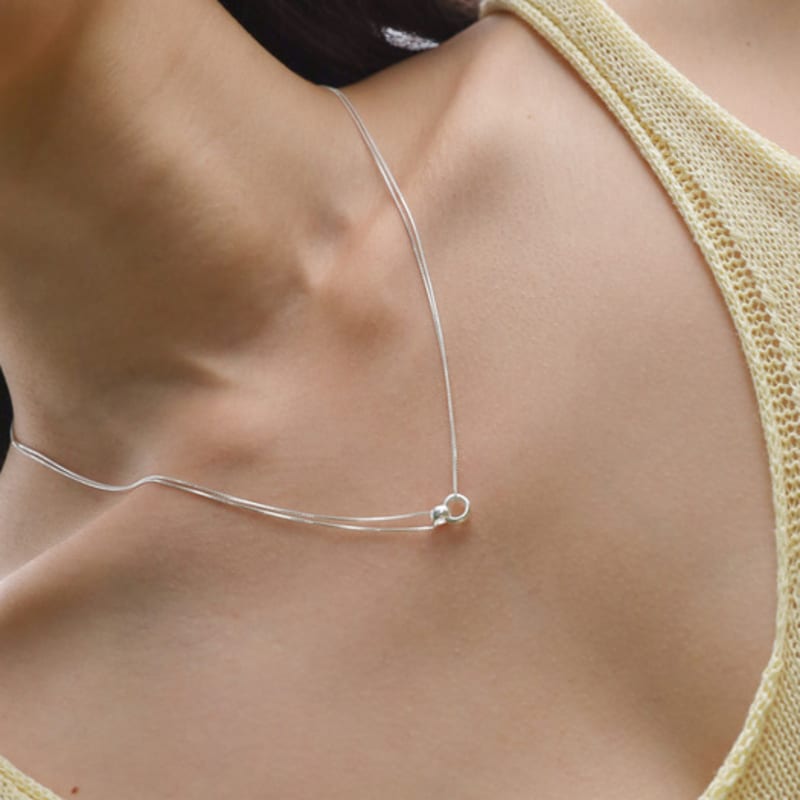 SULTANA Tide line necklace