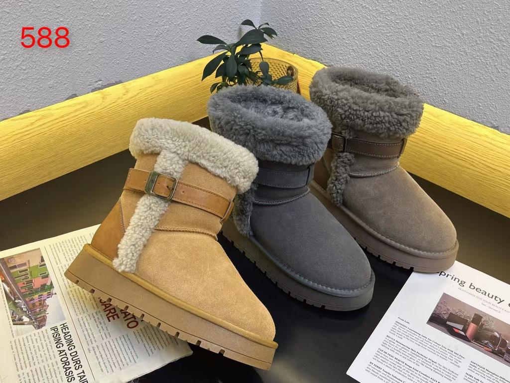 Leather Platform Lamb Wool Snow Boots Women's Winter New Thickened Northeastern Large Cotton Shoes Non-slip Martin Boots