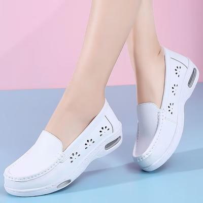 Nurse Shoes Women's Spring and Autumn Cowhide Flat-soled Soft-soled Air Cushion Non-slip, Comfortable, Breathable and Not Tired Feet, Deodorant Winter