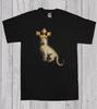 Medeltida Marginalia Rolig Katthärskare med Krona T-shirt