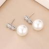 Korean Lightweight Luxury Pearl Stud Earrings – Versatile, Fashionable, High-End Design