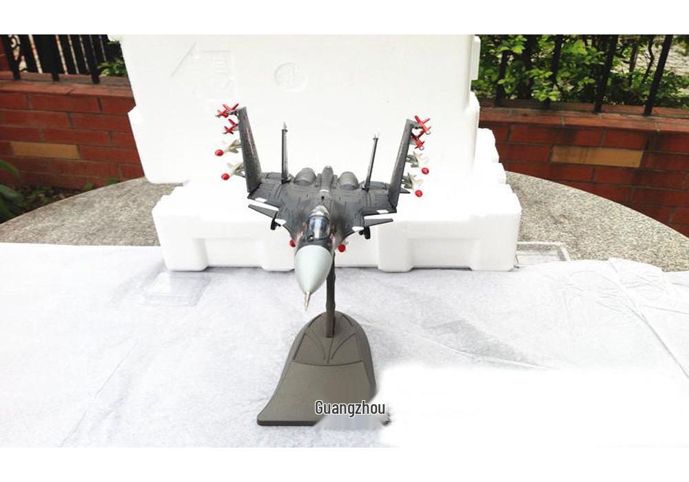 1:72 Scale J-15 Alloy Fighter Bomber Model - Carrier-Based Aircraft Holiday Gift
