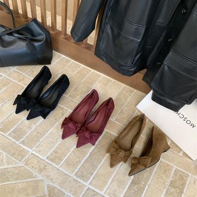 Fairy Style 2025 Autumn New Korean Version Niche Thin Heel Shallow Mouth Bow Fashion Pointed Temperament Single Shoe Woman