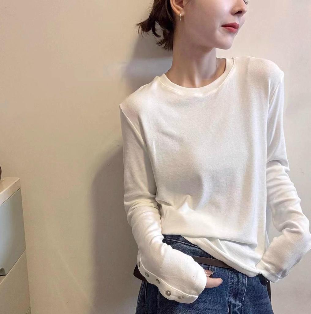 Women's Long-Sleeve T-Shirt - 2025 Autumn/Winter Collection, Versatile Design with Shell Buttons
