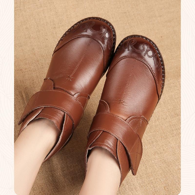 Genuine Leather Snow Boots Women Winter Shoes Warm Plush Flat Non-slip Mother Shoes Plus Size 41