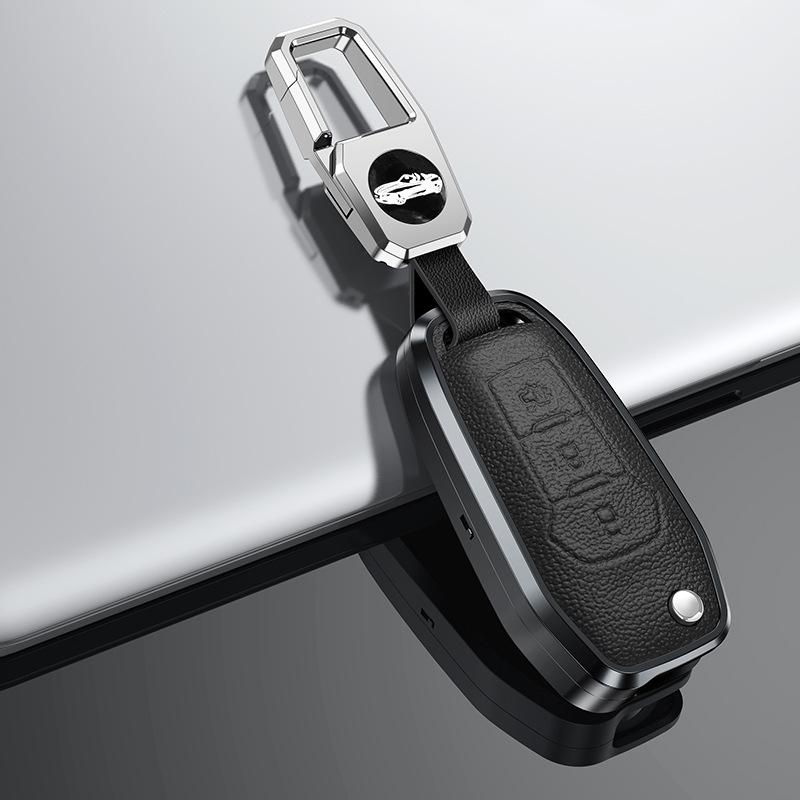 Ford Schlüsselhülle: Edge, Focus, Mondeo Echtleder & Metall Schlüsselanhänger