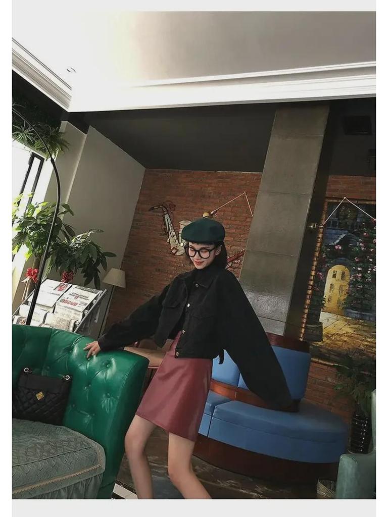 Black Leather High-Waist A-Line Skirt: Perfect for Spring & Autumn