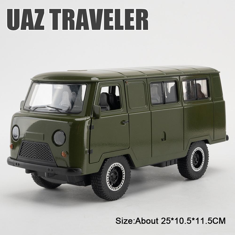 1:18 Russia Uaz Travelers Hunter Miniature Car Diecast Model Alloy Toy Sound Light Pull Back Doors Opened Models Children's Gift