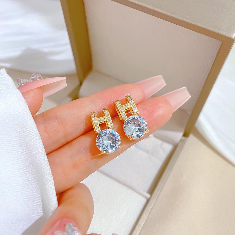 Letter Zircon Necklace Earrings Set Light Luxury Micro-Inlaid Personalized Temperament Banquet Earrings Necklace Combination