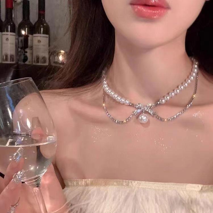 Belated romance~ flash diamond bow pearl necklace female design sense cold wind choker neck chain collarbone chain