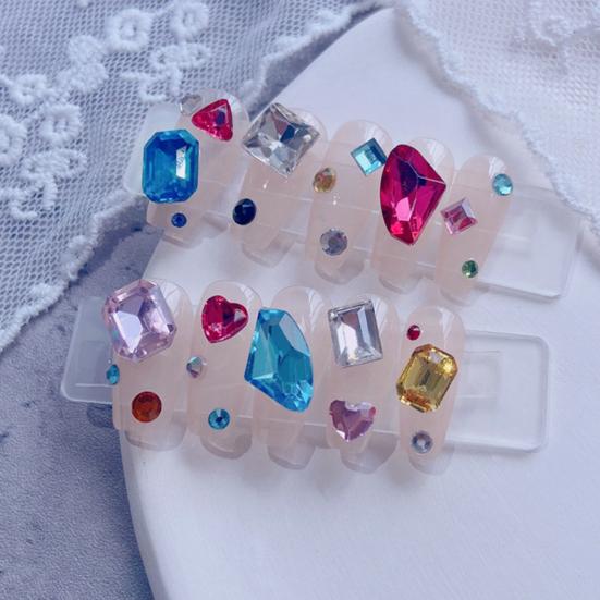 Stylové kamínky na nehty Vynikající pryskyřice DIY