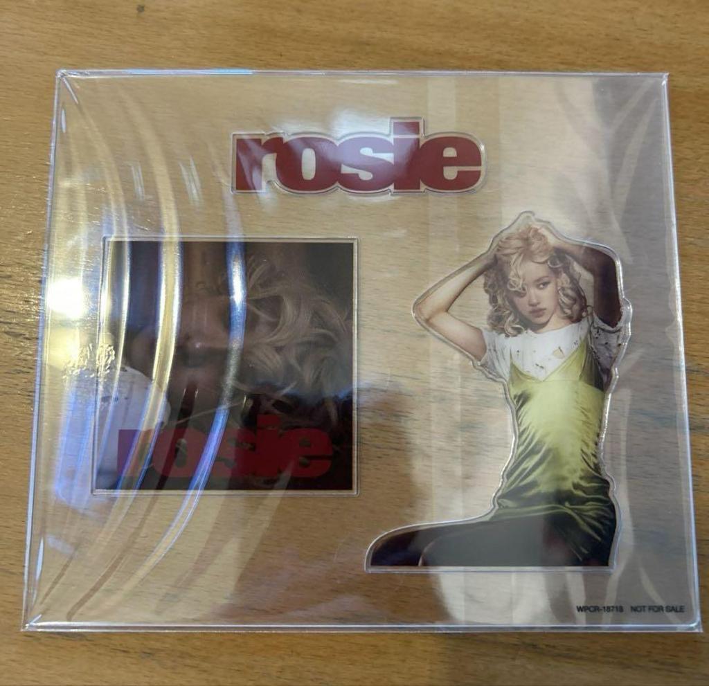 [USED] ROSÉ Album Rosie