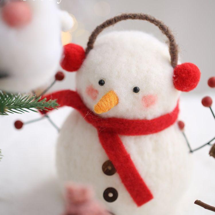 Festive Snowman Christmas Scene Plush Decoration Mini Ornament Supplies Holiday