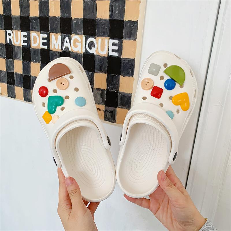 Summer 2025 Women's Trendy Breathable Hole Sandals: Cute, Non-slip, Thick Sole Couple Beach Shoes