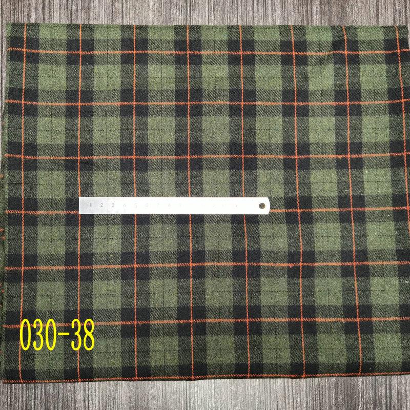 Spot Color-Woven Plaid Jacquard Fabric for Children's Autumn/Winter Brushed Polyester-Cotton Shirts