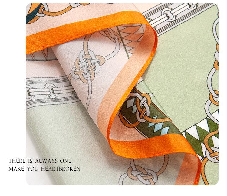 Emerald Green Mulberry Silk Scarf: Versatile Sunscreen & Sunshade with Badge Pattern