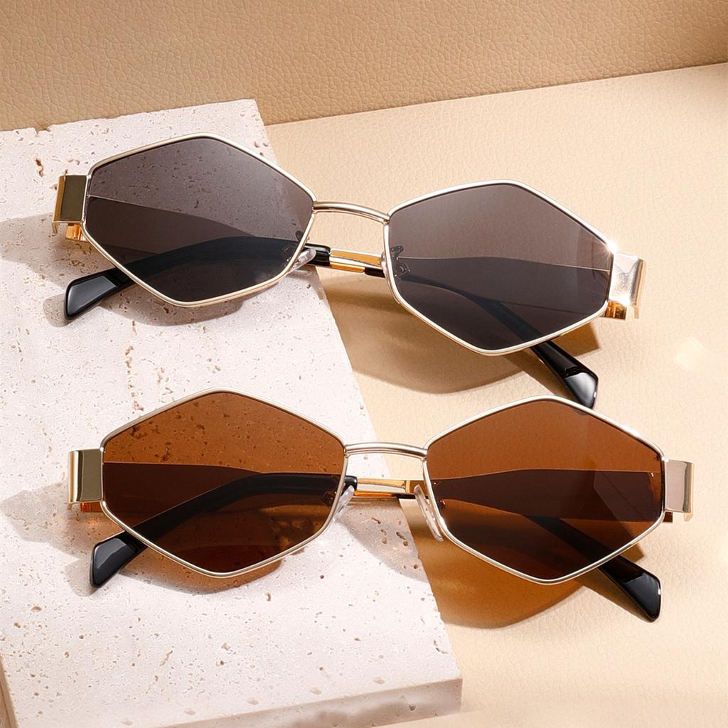 Vintage Women Sunglasses Men Brand Designer Sun Shades for Driving Decoration Oversize Green Sun Glasses UV Protection