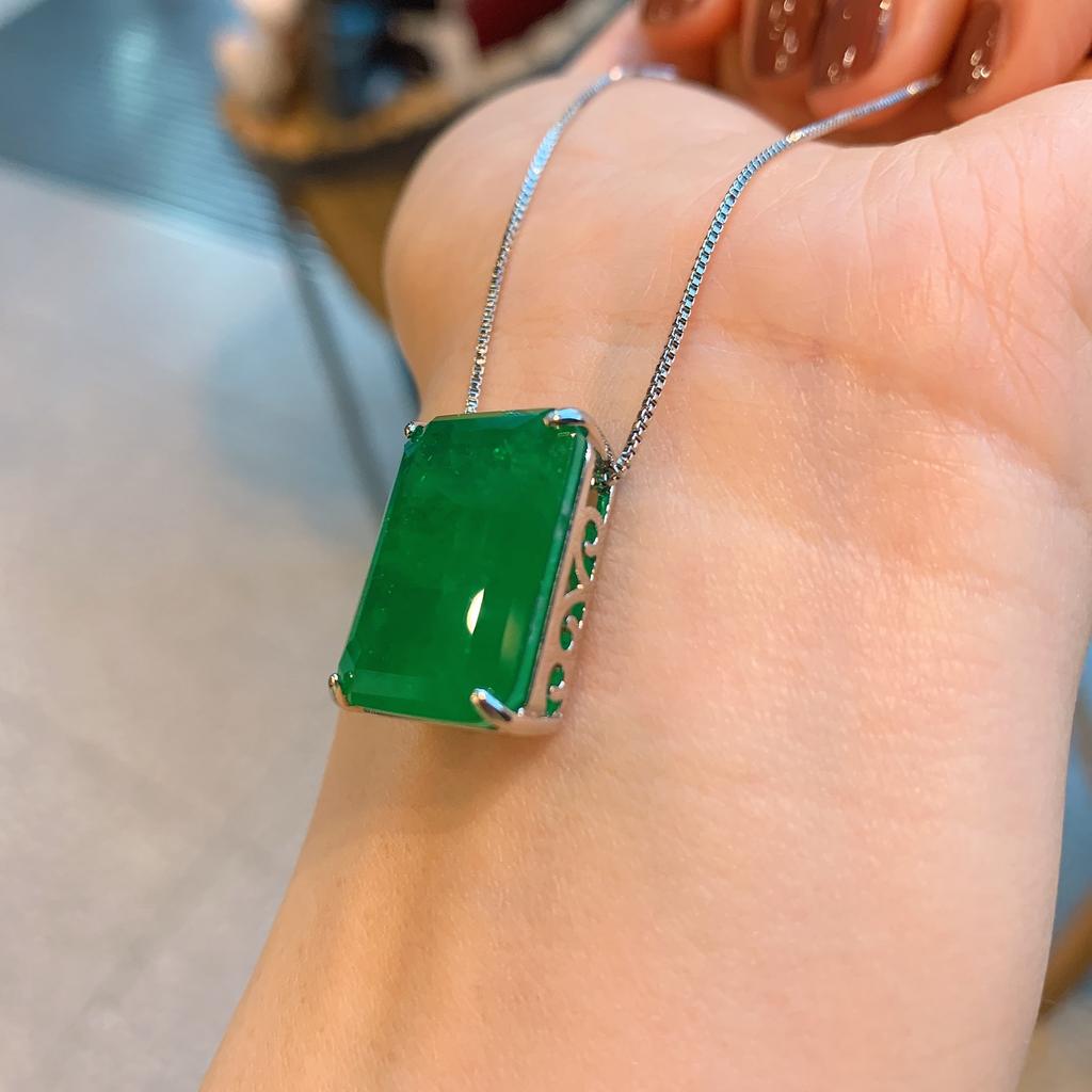 Transmisión en Vivo de TikTok Transfronteriza Collar de Zirconia Esmeralda Pendientes Colgante Rectangular Luz Verde Palaiba