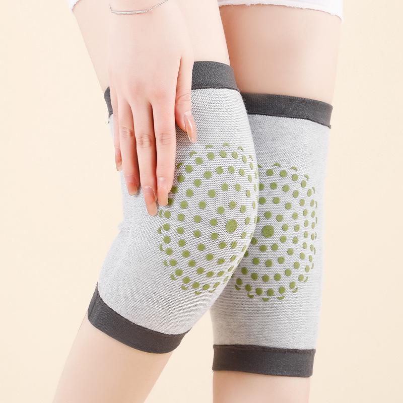 

Mugwort Self-Heating Knee Pads for Warmth and Joint Pain Relief - Anti-Slip Cold Protection for Men and Women
