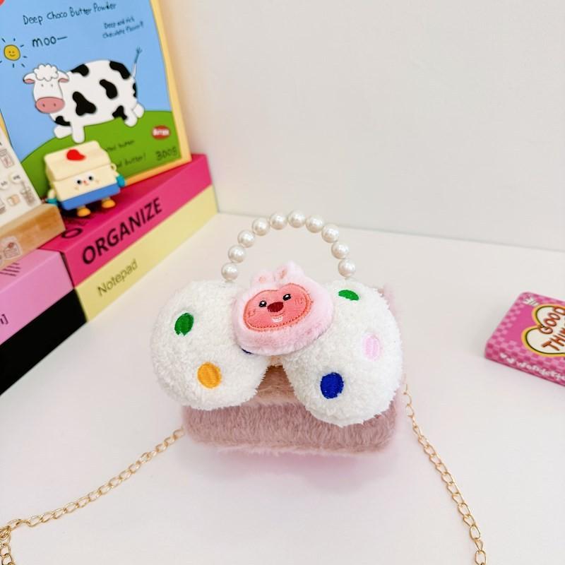 Soft Lovely Plush Shoulder Bag For Girls With Fun Cartoon Styles And Effortless Lightweight Feel