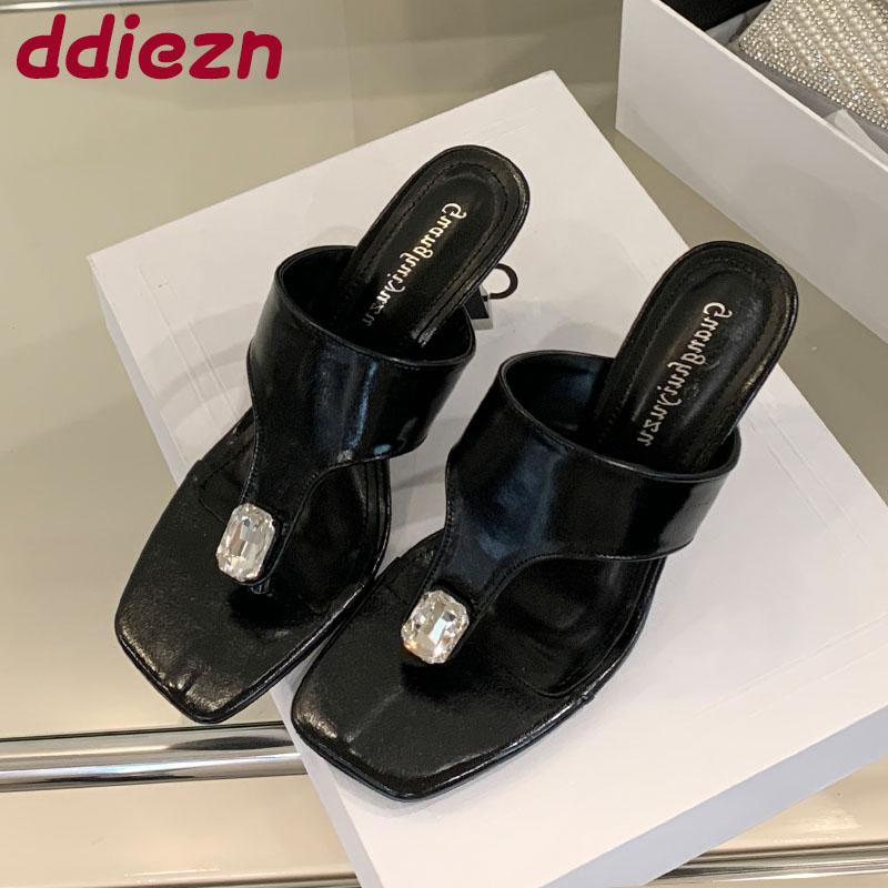 Fashion Luxury Rhinestones Ladies Heels Slippers Shoes Fashion Square Toe Women Heeled Slippers Female Slides Sandals Flip Flops Pumps