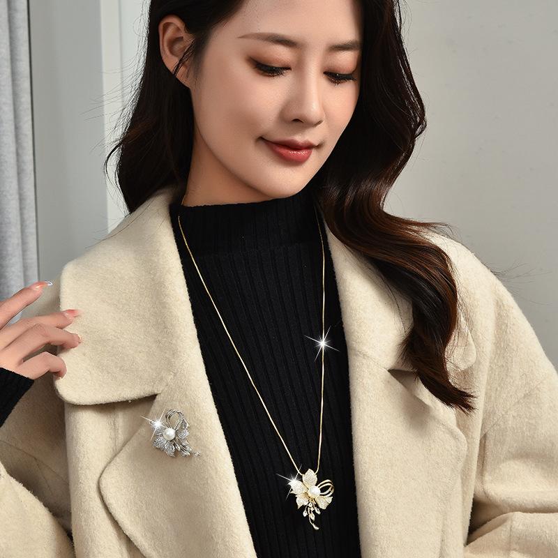 2023 Autumn And Winter Necklace Flower Zircon One Two Wear Long Sweater Chain Fashion Temperament Luxury