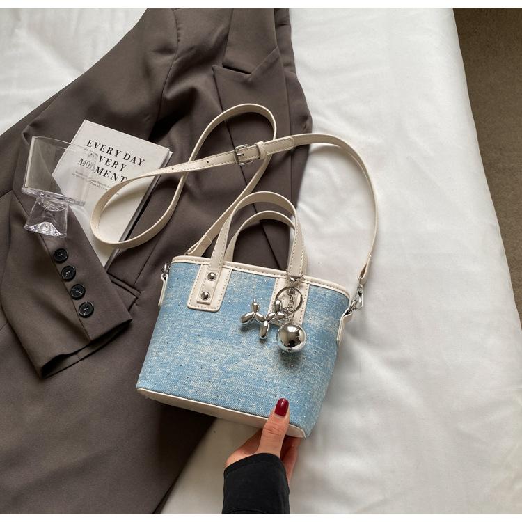 Petit sac seau portable simple pour femme nouveau sac bandoulière messager sac de ville à strass chaud petit sac