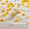 100pcs 3D Sunflower Nail Rhinestones Realistic 6*6mm Daisy Rhinestones Simple DIY Decor Nail Decoration Rhinestones For Nail Art