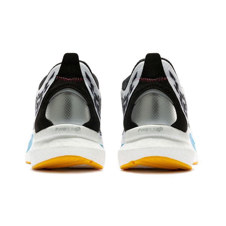 SAUCONY Endorphin Speed 2 Reverie Herren Sneaker Weiß S20688-40