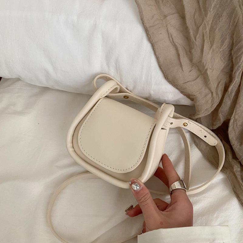 Mini Bag 2025 Summer New Korean Version Fashion Portable Small Square Bag Mouth Red Envelope Niche Ins Messenger Bag Women's Bag