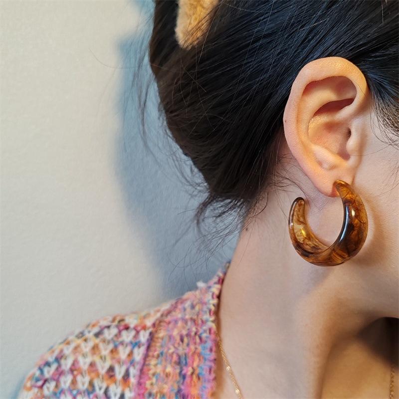 Amber C Shaped Circular Geometric Stud Earrings Retro Fashion Jewelry For Women