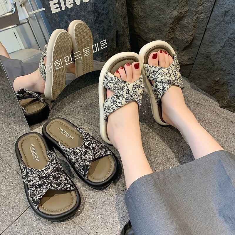 Women's Summer Fashion Fairy Style Beach Shoes Printed Flat Slippers