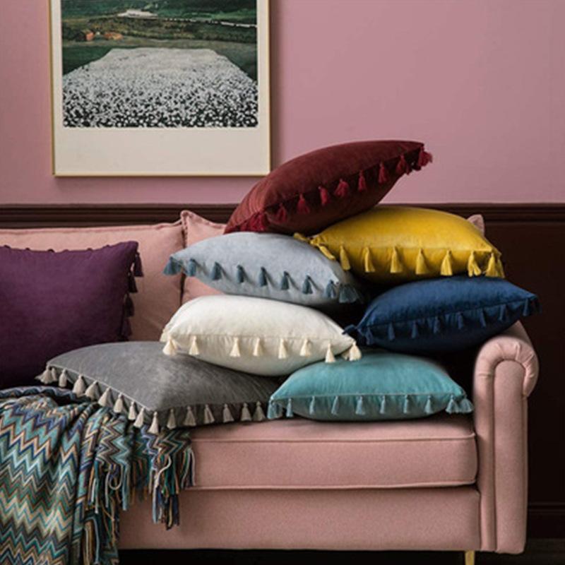 Nordic Style Solid Color Tassel Pillow Cover Short Plush Cushion Covers Bedroom Sofa Decorative Pillowcase Bohemian Style Gift Cushion Covers