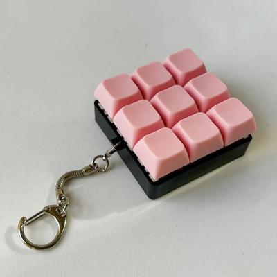 Relaxační DIY klíčenka s tlačítkem na klávesnici Klíče Tlačítko Keycap Clicker Hračka Úleva od stresu Krácení času Prstová klávesnice Čepice pro dospělé
