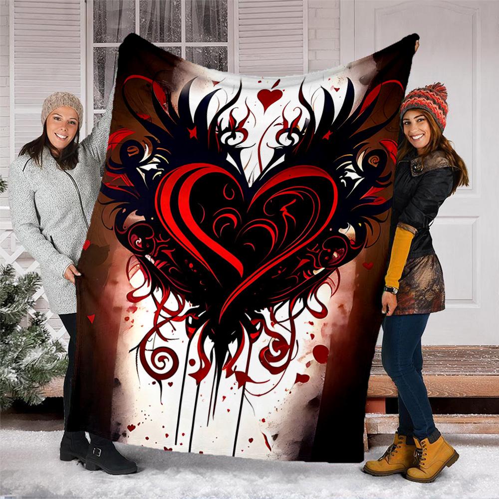 1pc Heart Design Outdoor Flannel Blanket Soft All Season Polyester Throw , Perfect for Picnics & Travel , Picnic Accessory