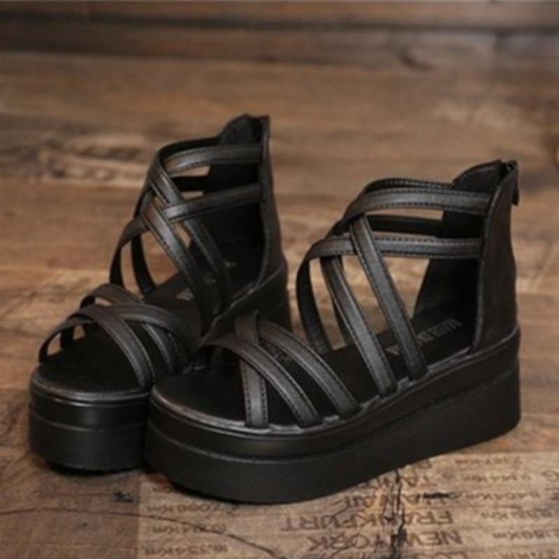 Mode Mode Gladiatorsandaler för Kvinnor Populär Design med Korsrem Andningsbara Sandaler med Öppen Tå för Kvinnor Temperamentsfulla Platåskor