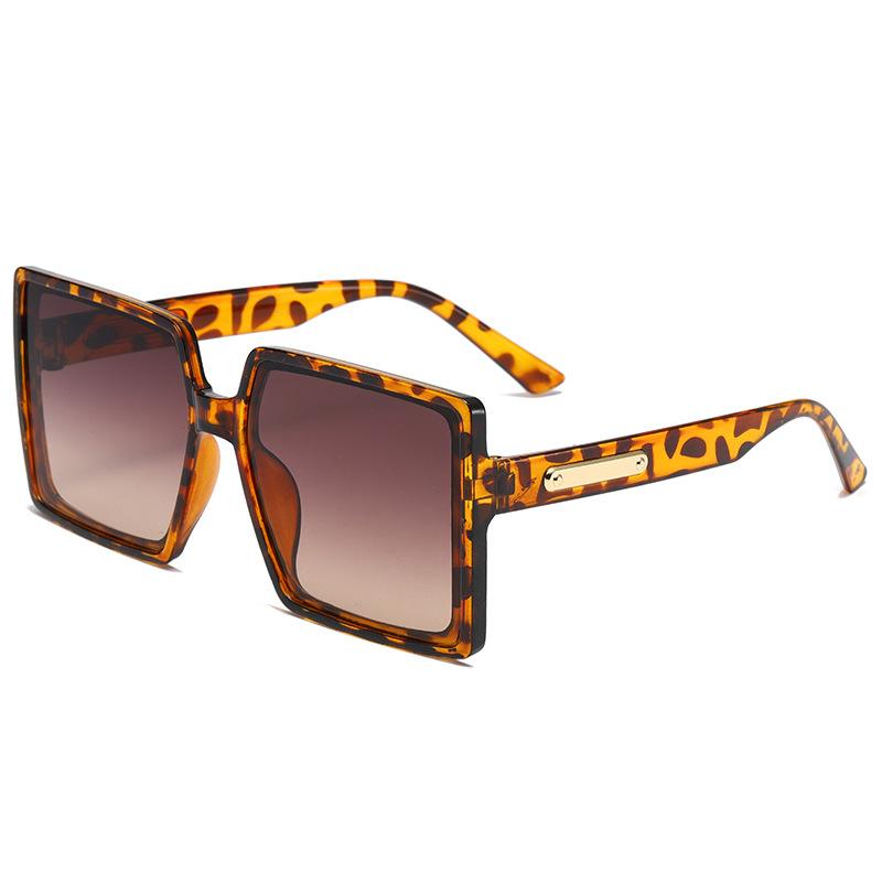New large-frame European and American trend sunglasses fashion street shooting travel sunshade sunglasses women's square sunglasses