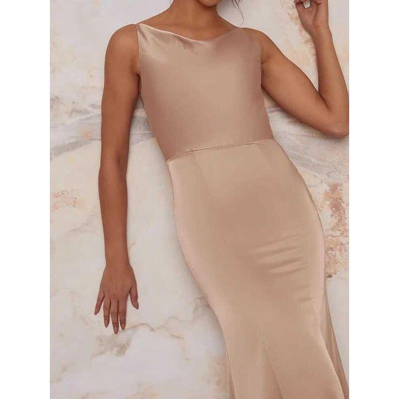 Export Single Fashion Elegant Adult Lady like Woman Beautiful Suspender Pile Collar High Quality Smooth Fabric Open Back Dress Dress