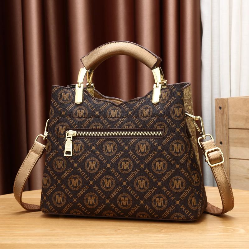 Retro letter crossbody shoulder bag for women  elegant crossbody bag  all match  temperament  single shoulder  letter